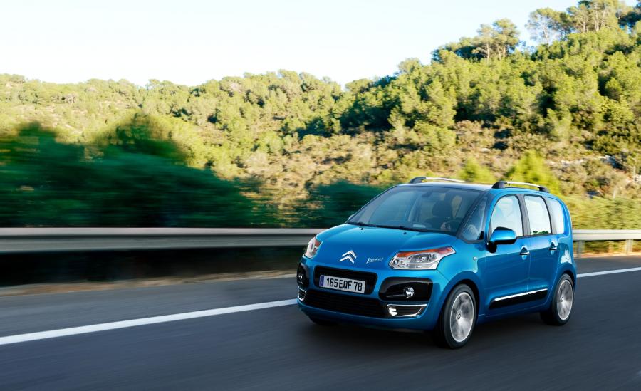  Citroen C3 Picasso 2009 года  (фото 165 из 242)
